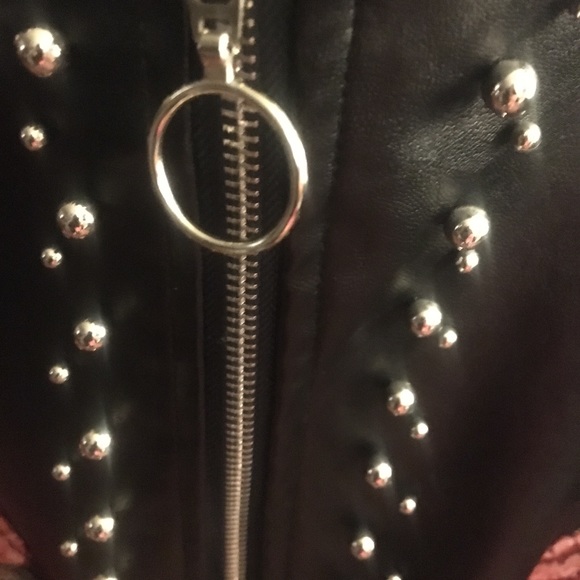 Promesa boutique black embroidered vegan mini L - Picture 4 of 8